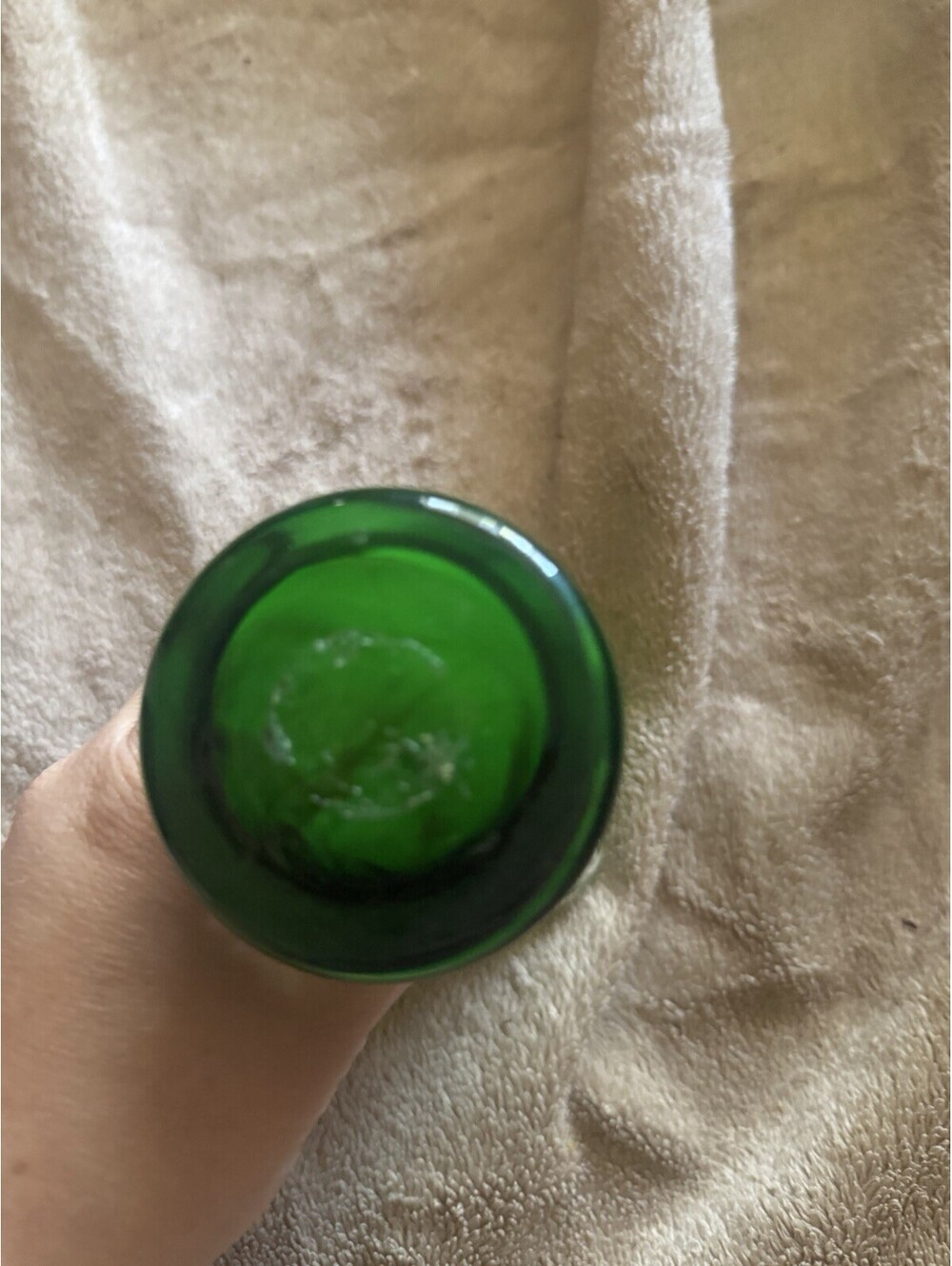 Vintage Hand Blown GREEN GLASS BUD VASE, 6" tall